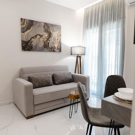 M10 Central Apartments Alexandroupolis Экстерьер фото