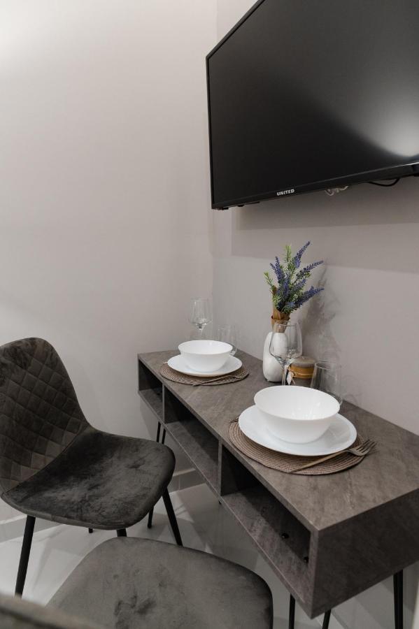 M10 Central Apartments Alexandroupolis Экстерьер фото