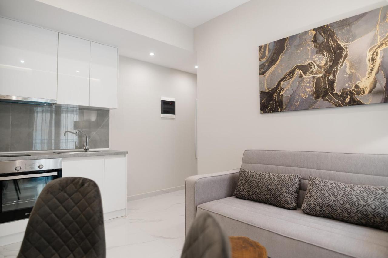 M10 Central Apartments Alexandroupolis Экстерьер фото