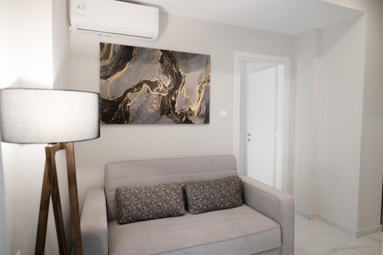 M10 Central Apartments Alexandroupolis Экстерьер фото