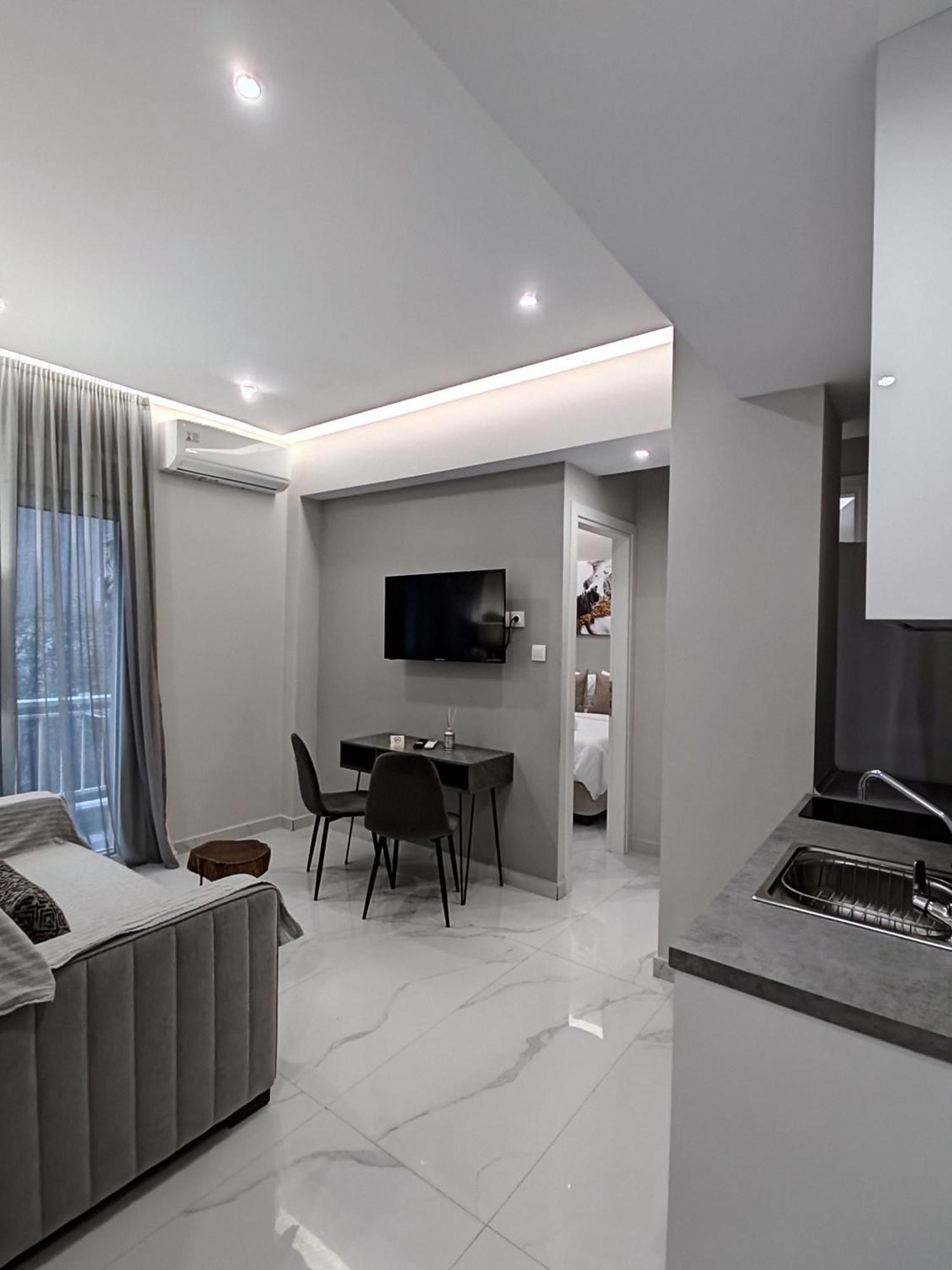 M10 Central Apartments Alexandroupolis Экстерьер фото